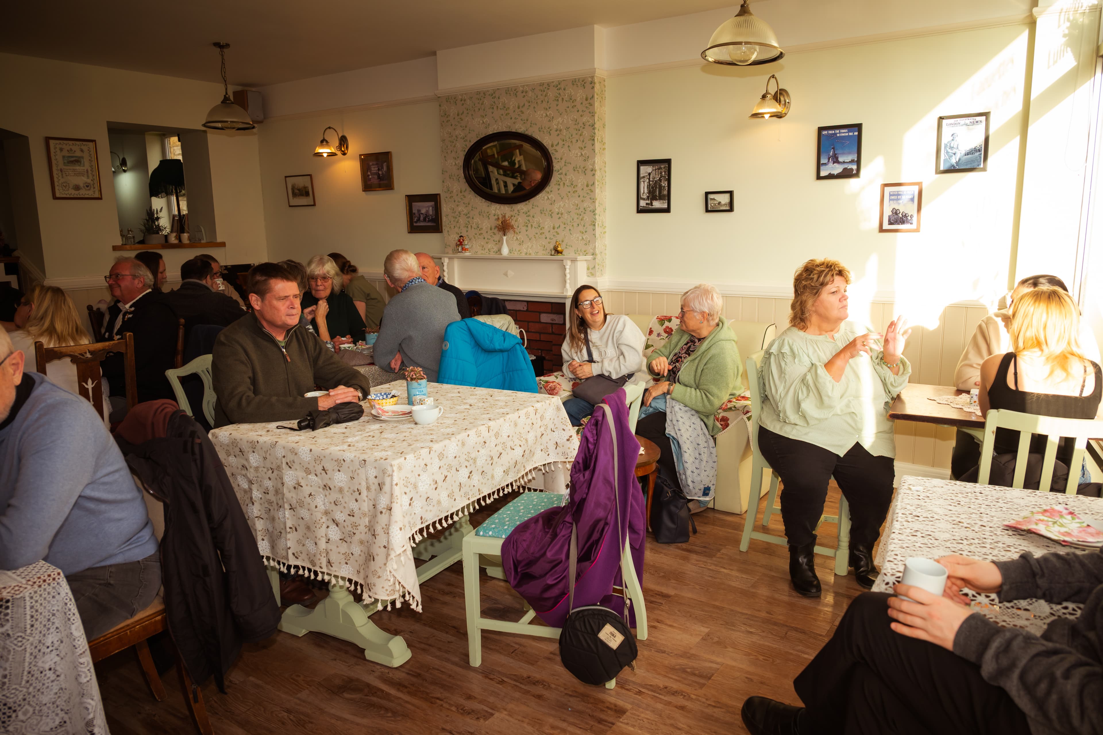 dollys tea room remaining (17).jpg