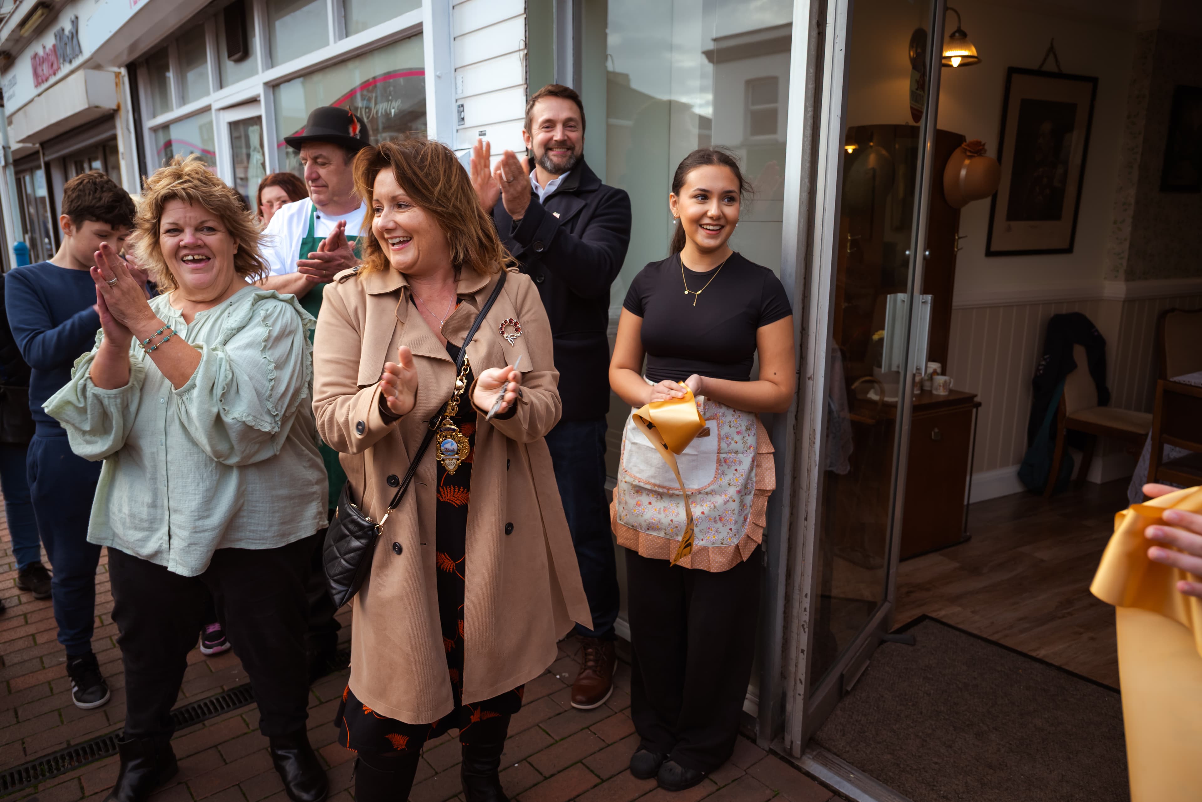 dollys vintage tea room by diana studio 24.jpg